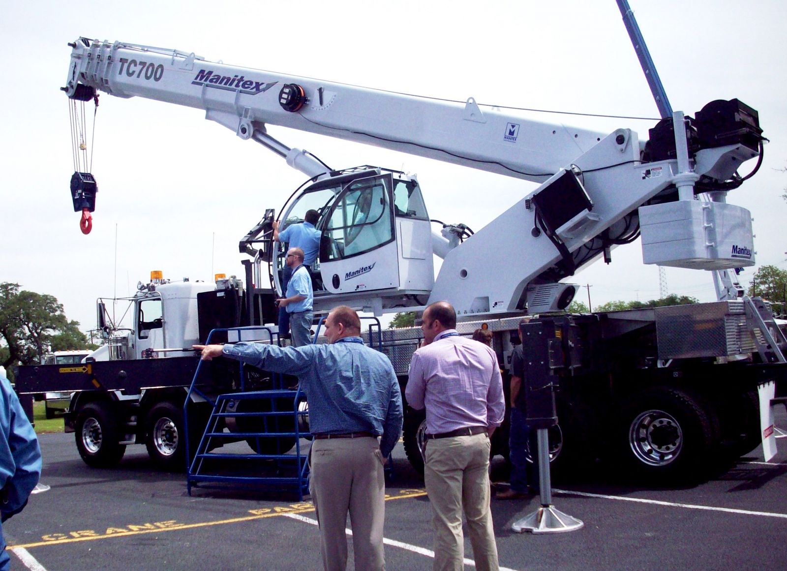 New Crane: Manitex TC700 70-Ton Telescopic-Boom Truck-Mounted Crane