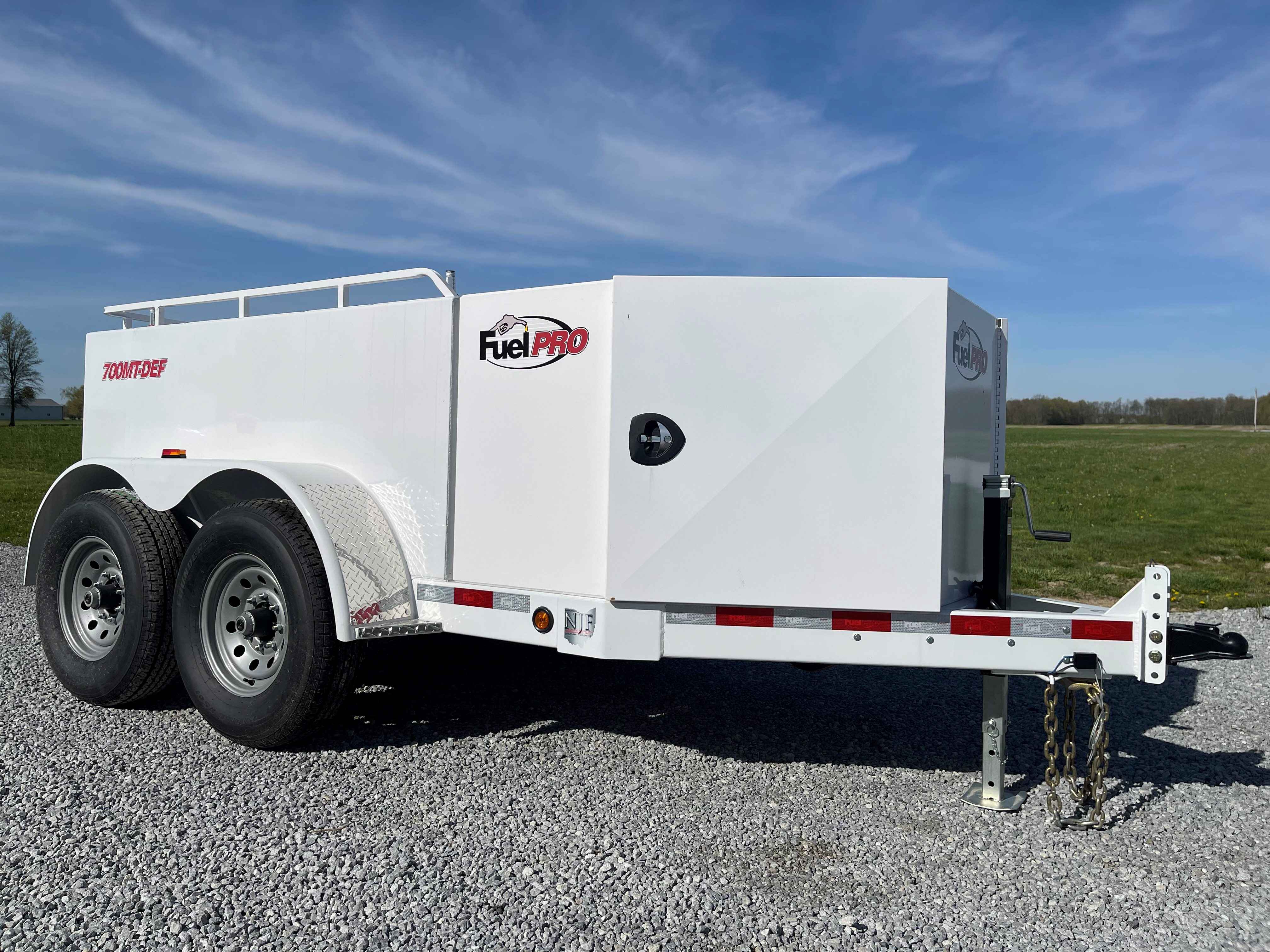FuelPro Multi-Tank Trailers: No HazMat Needed | Farmers Hot Line